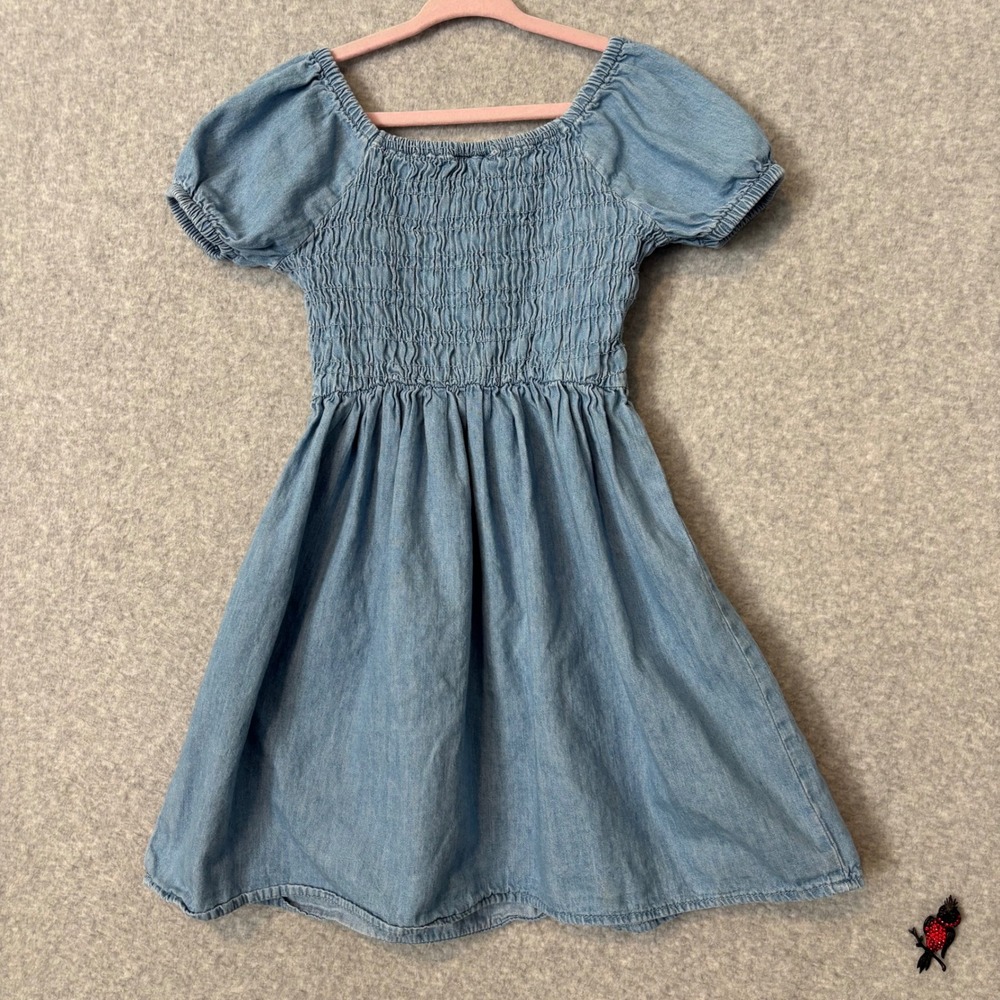 The Children's Place Girls 5/6 Chambray Smocked Dress Blue Denim Short Sleeve - Picture 4 of 8